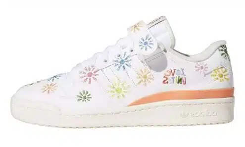 Forum 84 Low "Pride"