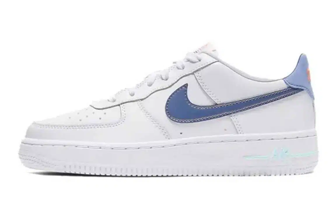 Air Force 1 LV8 "Purple Dust"