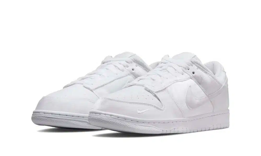 Dunk Low x Dover Street Market "Triple White" - Billede 2